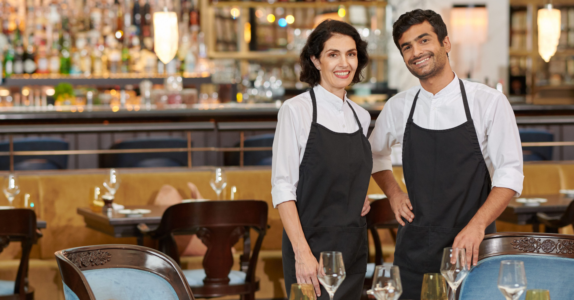 Restaurantfachmann/-frau werden! (m/w/d) - Jobs PLUS Ausbildung